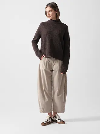 PNTS | Businesshose 05_THE O SHAPE | 